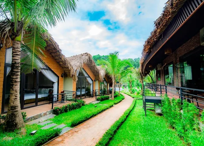 May Tropical Villas 2