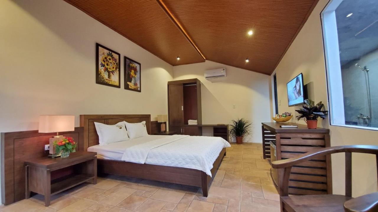 Khu nghỉ mát Tropical 2 4*